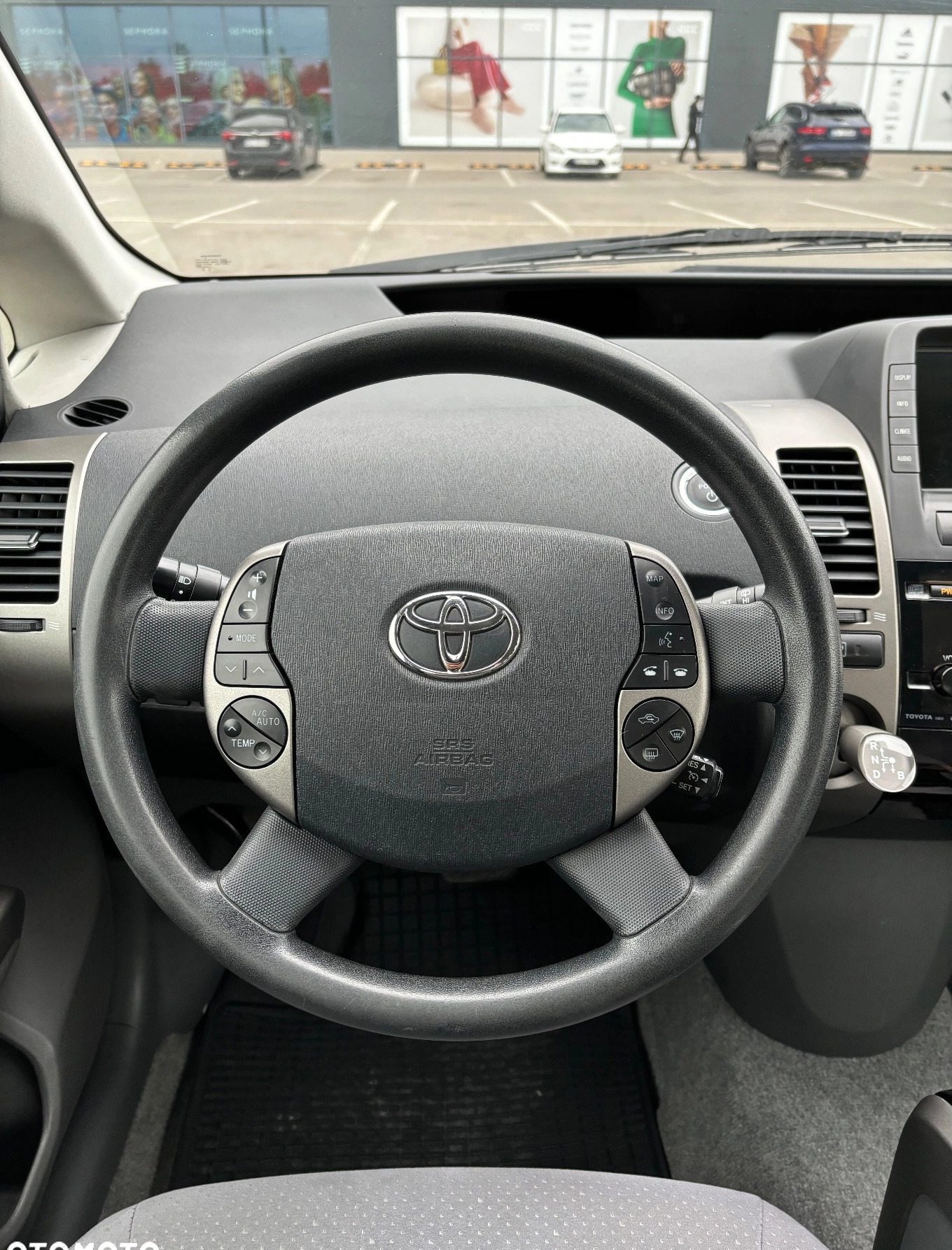 Toyota Prius cena 27800 przebieg: 153065, rok produkcji 2007 z Rzeszów małe 379